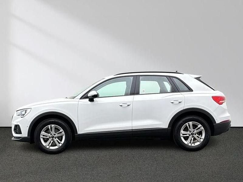Gebraucht Audi Q3 Sport 150 PS (110 kW) 2024 Weiß SUV