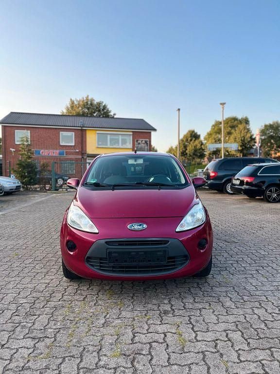 Andere farben Gebraucht 2008 Ford Ka Titanium Kleinwagen | 2.999 € (Etwas zu teuer) - Bild 1/4