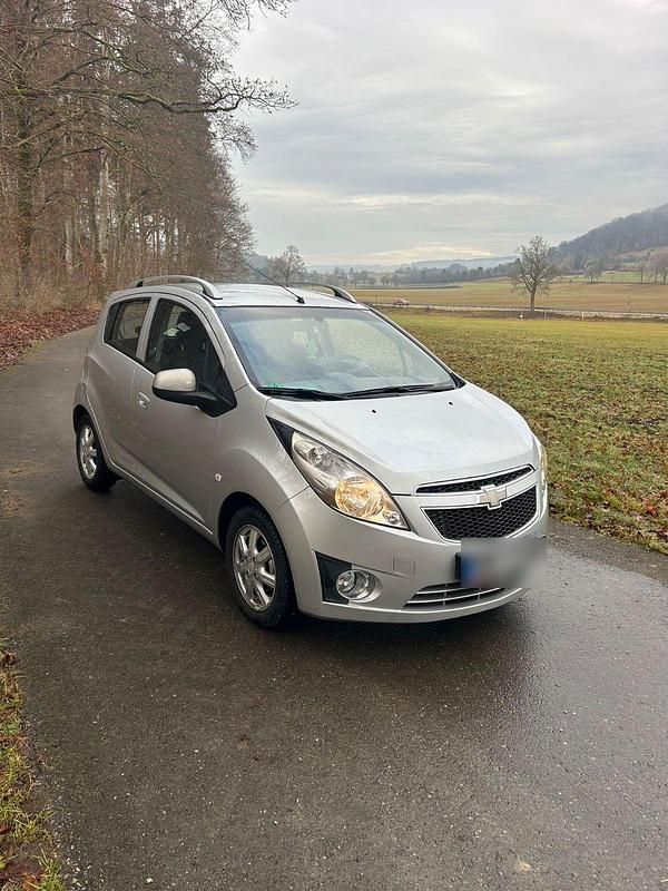 Gebraucht Chevrolet Spark LS 82 PS (60 kW) 2011 Silber Kleinwagen