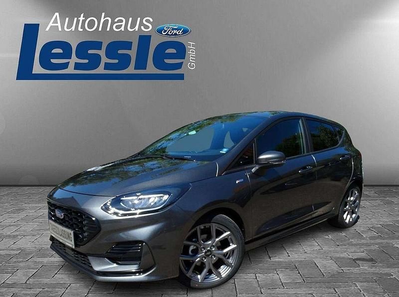Grau Gebraucht 2023 Ford Fiesta ST-Line Kleinwagen | 23.890 € (Teuer) - Bild 1/4