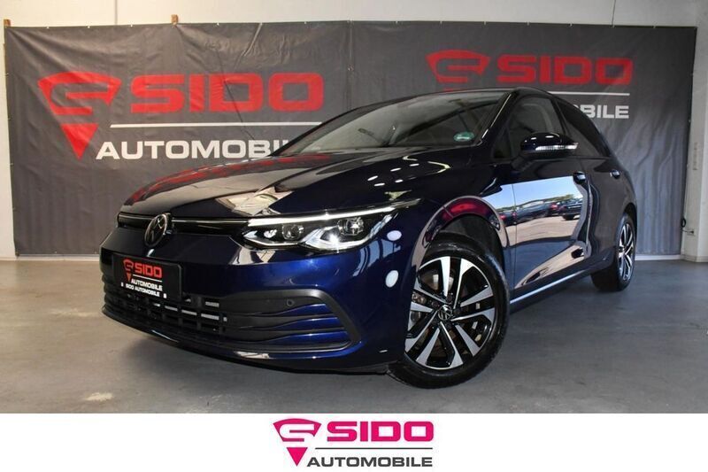 Blau Gebraucht 2021 VW Golf VIII Limousine | 19.480 € (Fairer Preis) - Bild 1/4