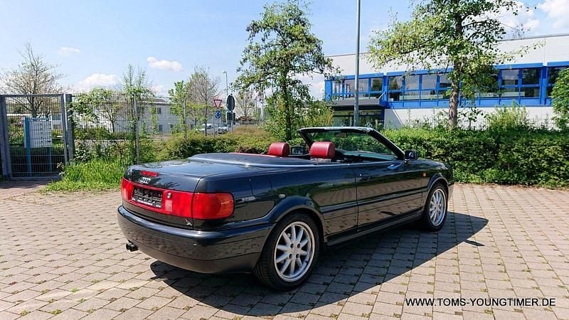 Gebraucht Audi Cabriolet 150 PS (110 kW) 1998 Schwarz Cabrio