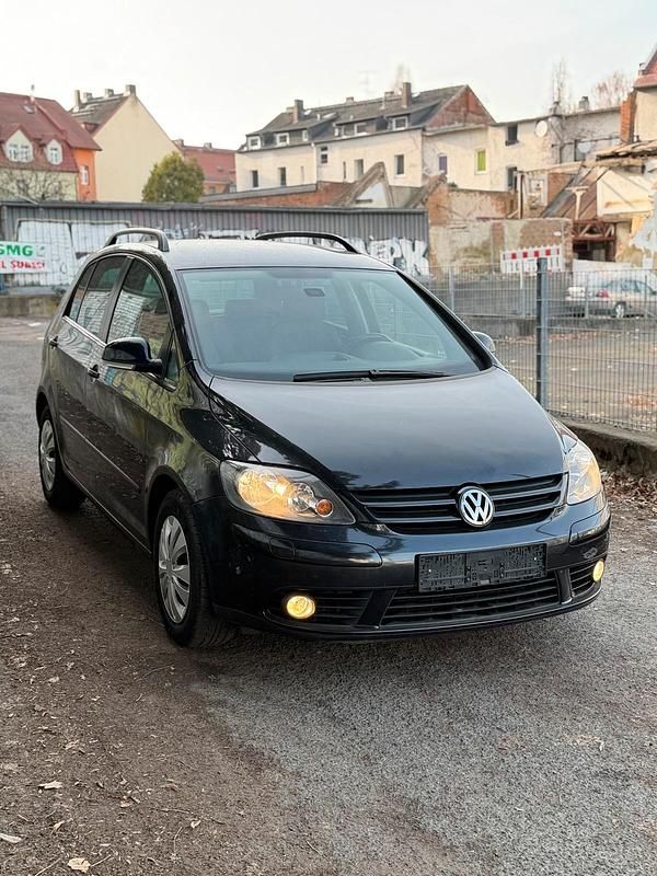 Gebraucht VW Golf Plus Cross 120 PS (88 kW) 2008 Schwarz Van / Kleinbus