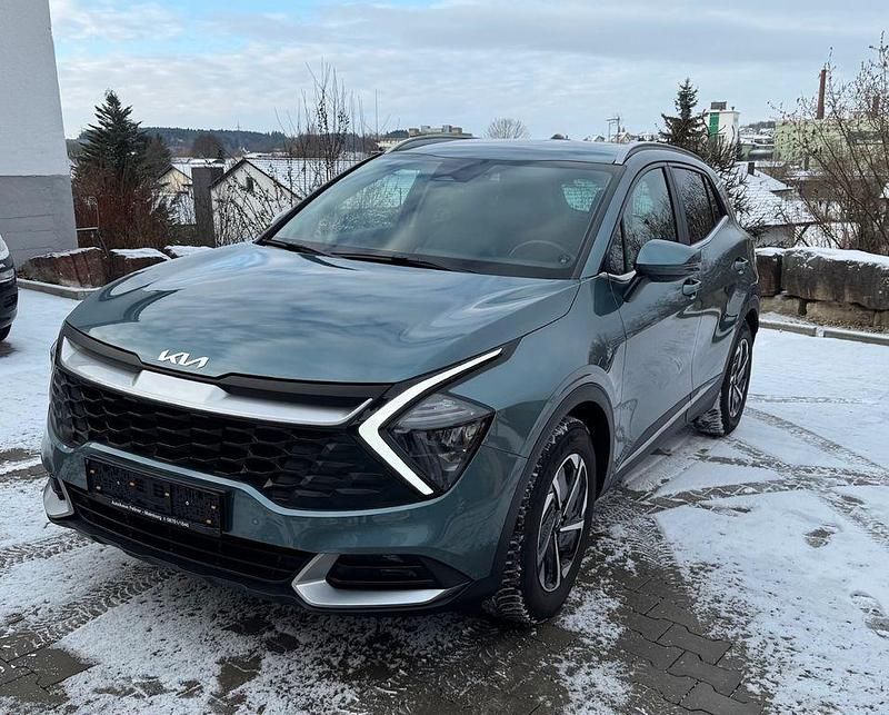Grün Gebraucht 2023 Kia Sportage Vision SUV | 27.690 € (Superpreis) - Bild 1/4