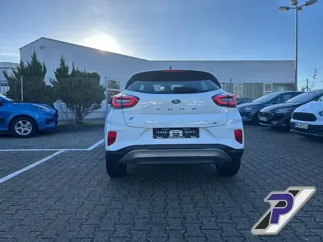 Gebraucht Ford Puma Titanium 125 PS (91 kW) 2021 Weiß SUV