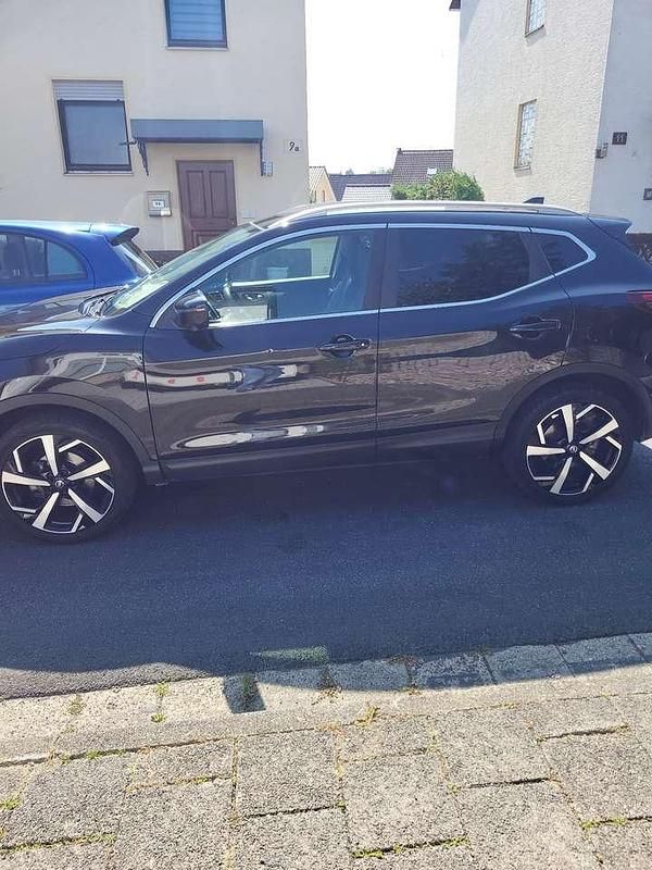 Gebraucht 2019 Nissan Qashqai Tekna SUV | 157.500 € - Bild 1/4