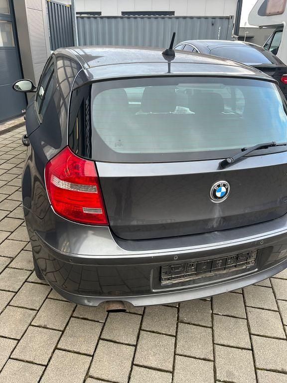 Gebraucht BMW 118 143 PS (105 kW) 2007 Kleinwagen