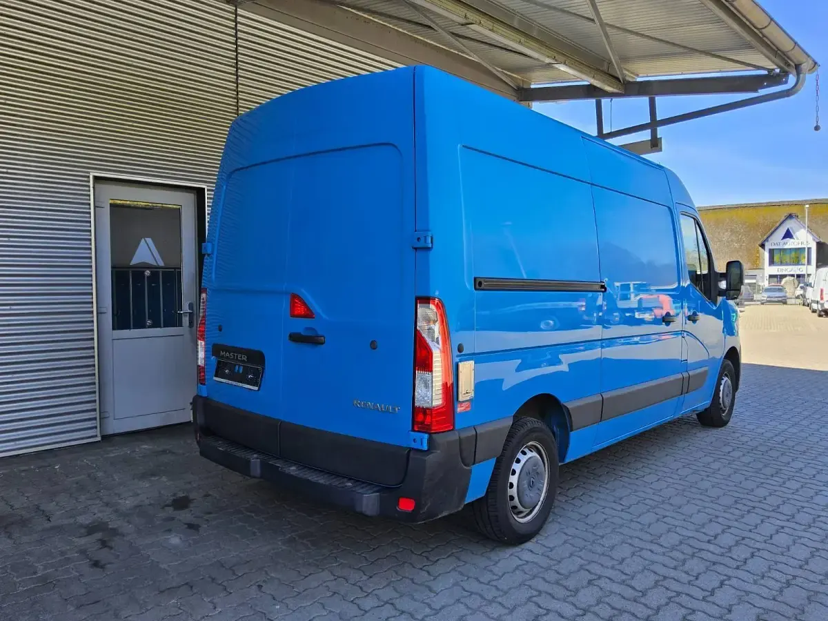 Occasion Renault Master 150 ch (110 kW) 2022 Bleue Monospace
