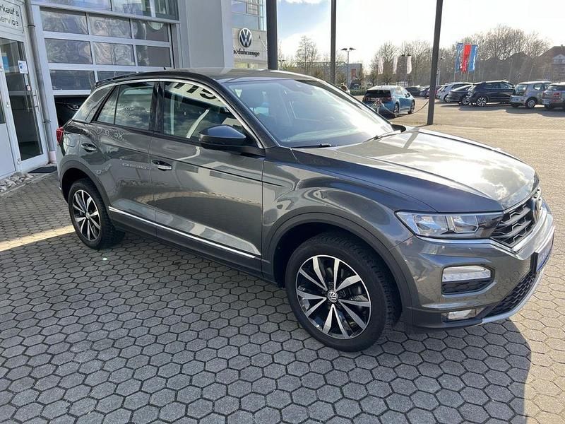 Gebraucht VW T-Roc Style 116 PS (85 kW) 2018 Indiumgrau (metallic) SUV