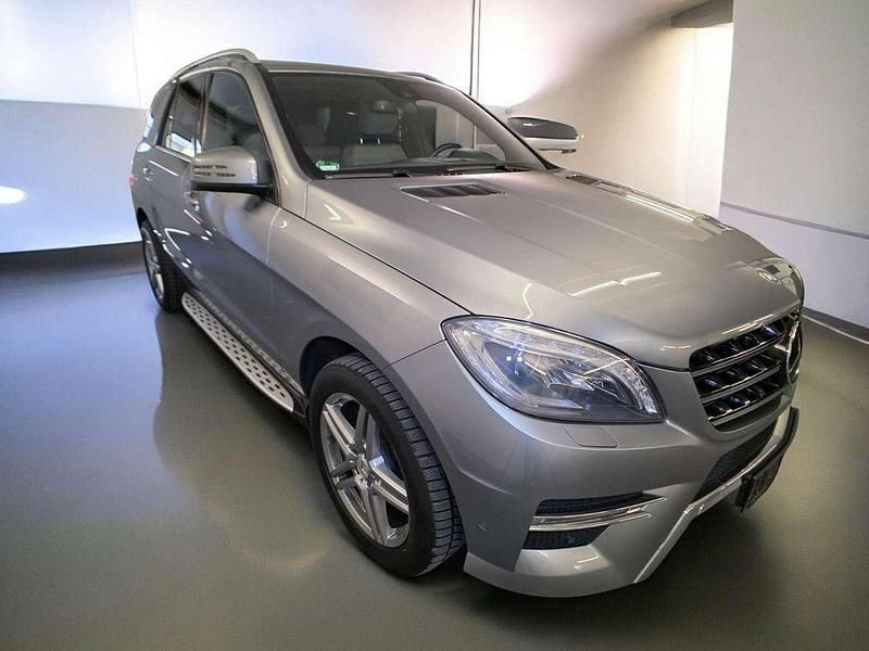 Gebraucht Mercedes ML500 AMG 408 PS (300 kW) 2013 Silber SUV