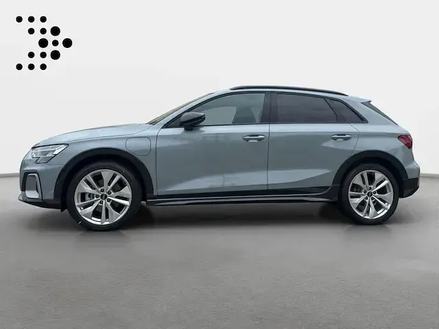 Gebraucht Audi A3 e-tron Comfort 204 PS (150 kW) 2026 Pfeilgrau perleffekt Kleinwagen