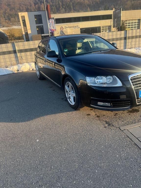 Schwarz Gebraucht 2011 Audi A6 Kombi | 6.490 € (Superpreis) - Bild 1/4