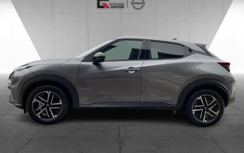 Neu Nissan Juke N-Connecta 143 PS (105 kW) 2025 Grau SUV