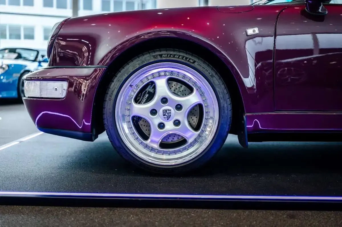 Gebraucht Porsche 911 Carrera Cabriolet 250 PS (183 kW) 1993 Violett Cabrio