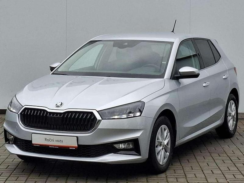 Brilliantsilber metallic Gebraucht 2024 Skoda Fabia Monte Carlo Kleinwagen | 17.590 € (Guter Preis) - Bild 1/4
