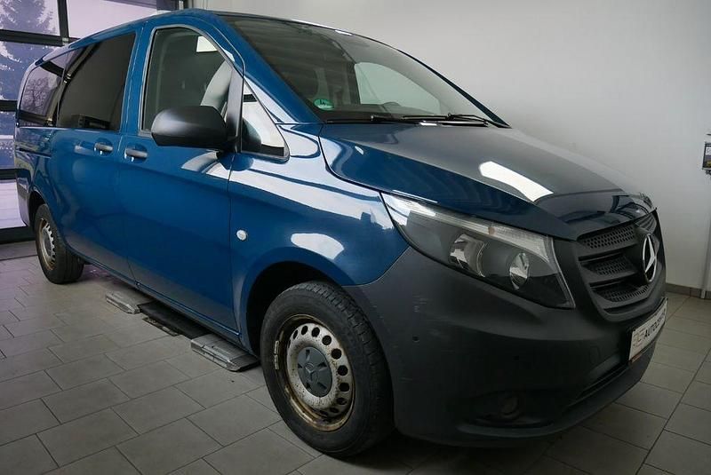 Gebraucht Mercedes Vito 163 PS (119 kW) 2016 Blau Van