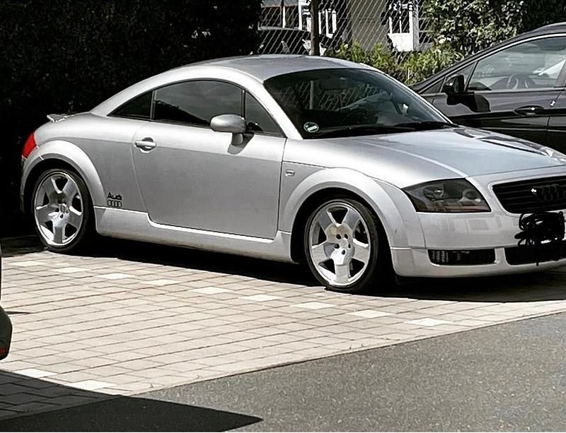 Gebraucht Audi TT Sport 180 PS (132 kW) 2000 Silber Coupé
