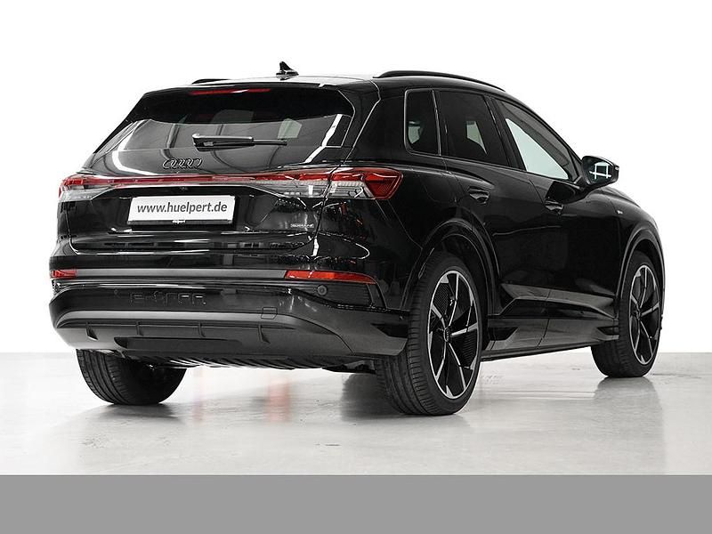 Neu Audi Q4 e-tron S-Line 210 kW (286 PS) 2026 Mythosschwarz metallic SUV