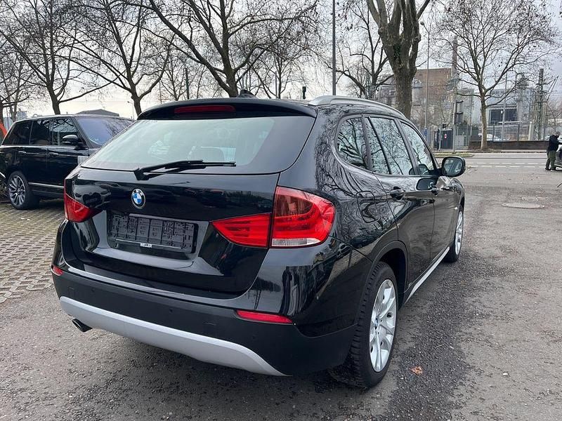 Gebraucht BMW X1 184 PS (135 kW) 2010 Schwarz SUV