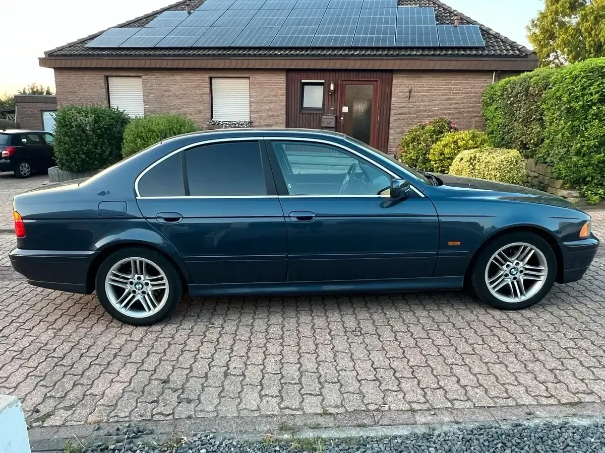 Gebraucht BMW 520 170 PS (125 kW) 2003 Blau Limousine