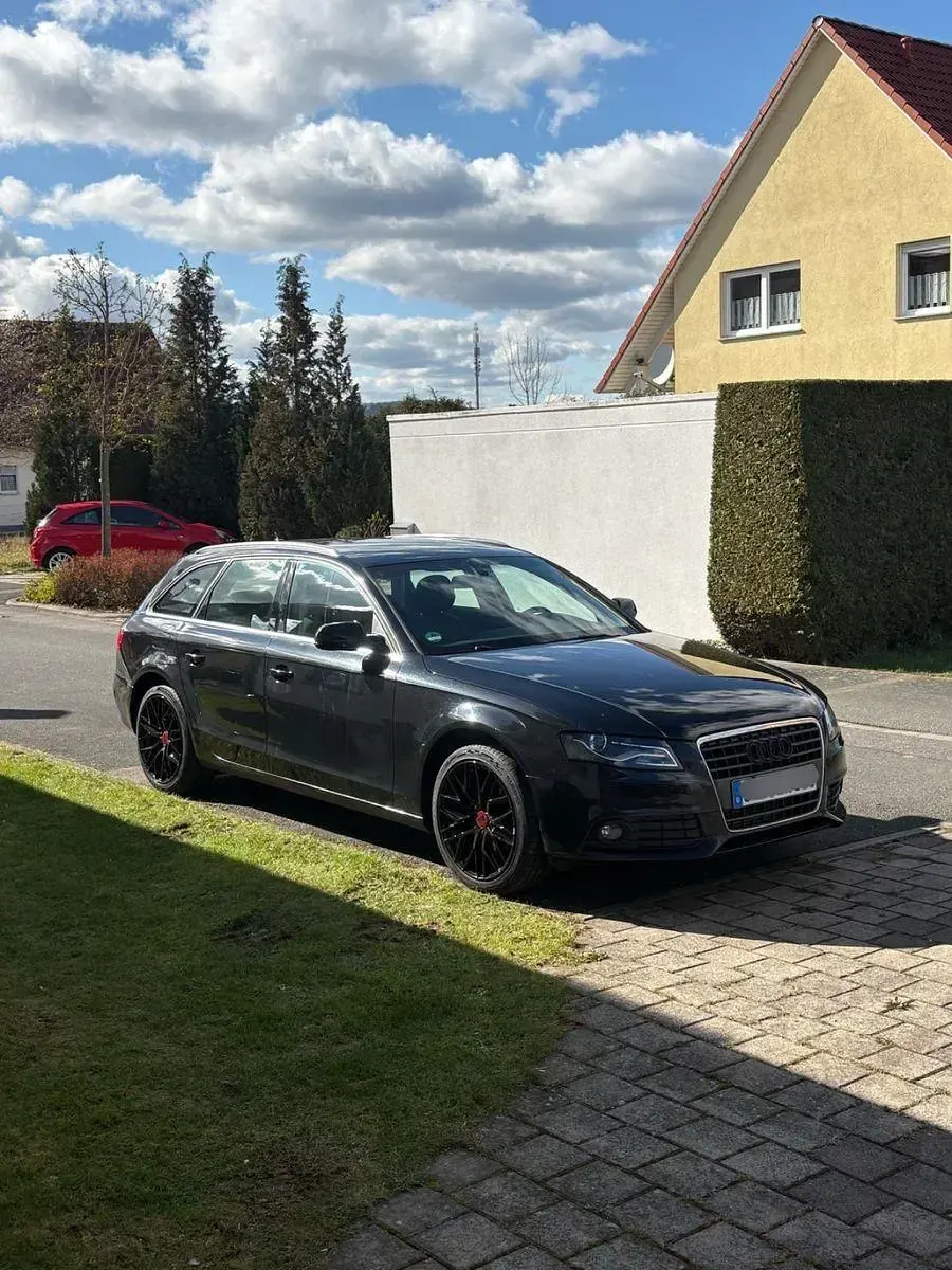 Usata Audi A4 143 CV (105 kW) 2011 Nero Station wagon