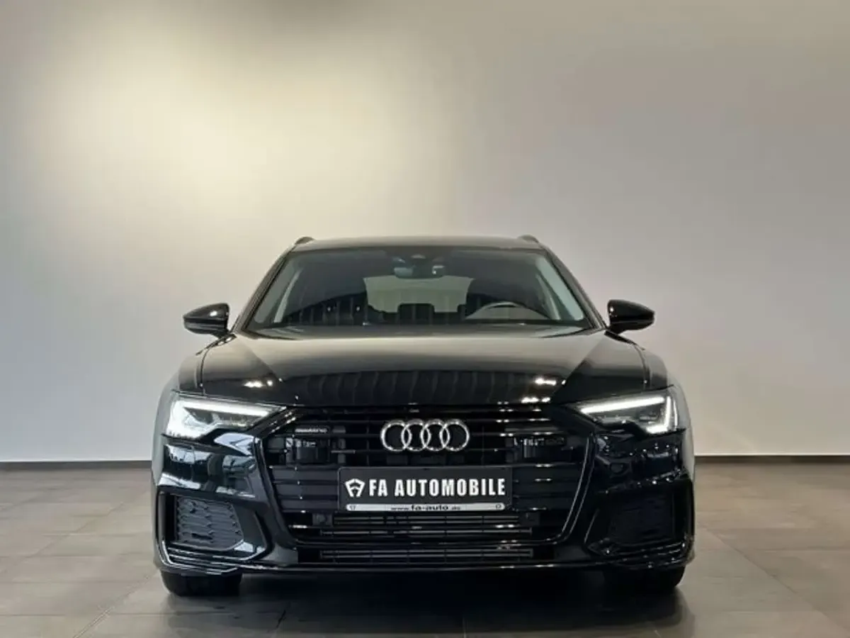 Gebraucht Audi A6 S-Line 367 PS (269 kW) 2022 Mythosschwarz (metallic) Kombi