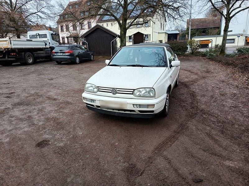 Gebraucht VW Golf Cabriolet 75 PS (55 kW) 1997 Weiß Cabrio