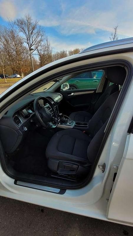 Gebraucht Audi A4 110 PS (80 kW) 2014 Limousine