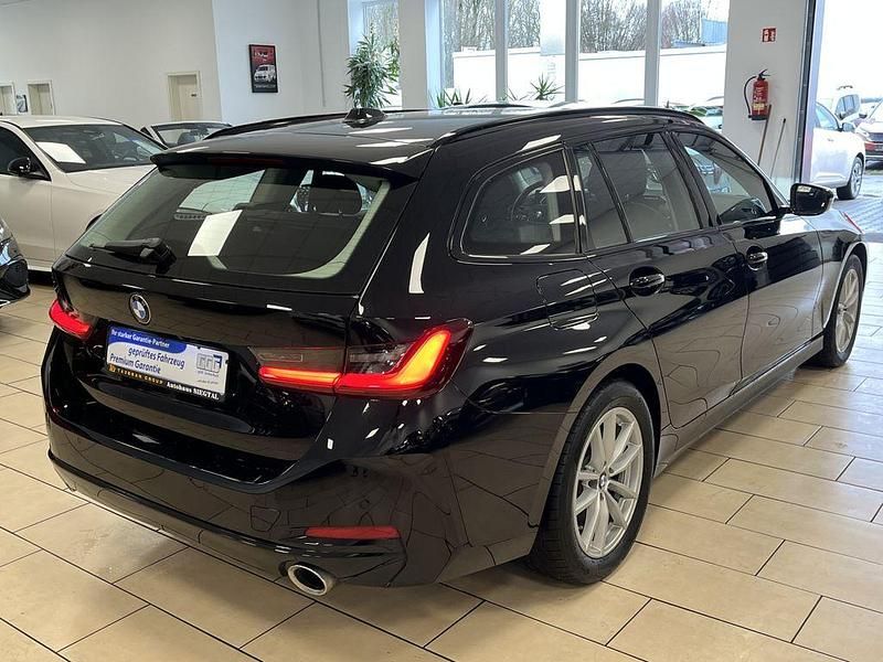 Gebraucht BMW 320 Shadowline 190 PS (139 kW) 2023 Schwarz Kombi