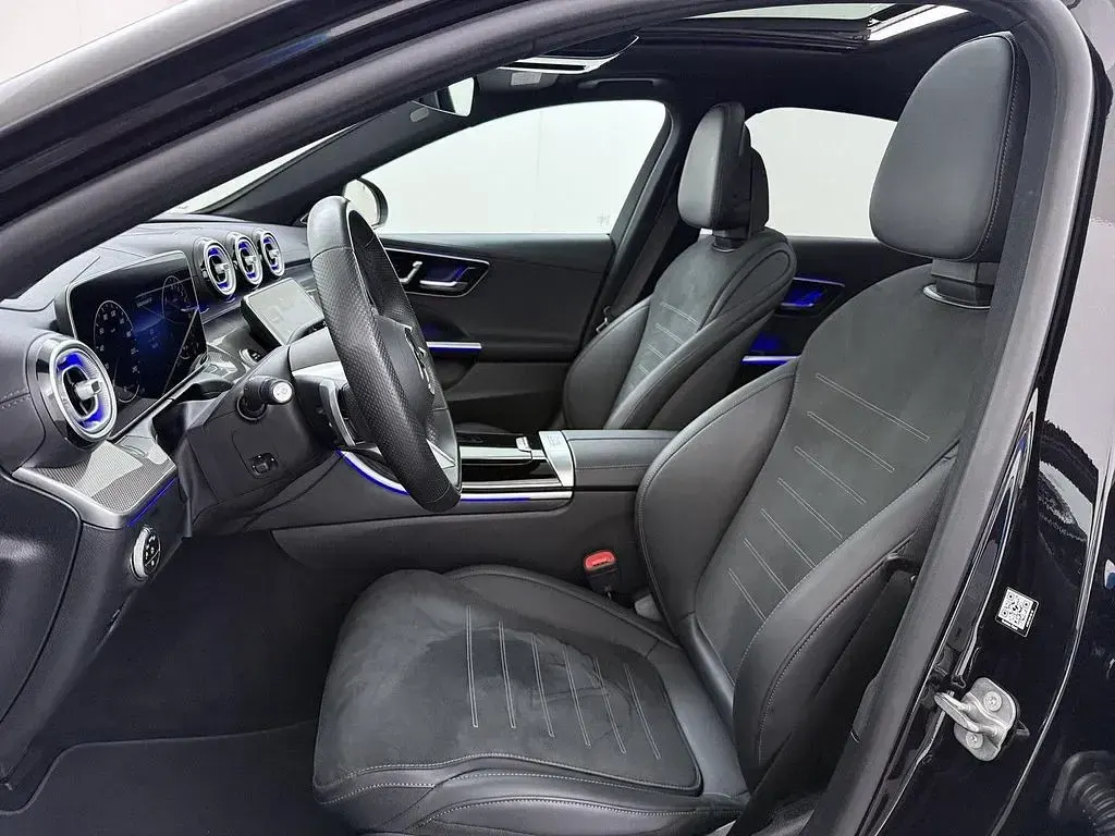 Gebraucht Mercedes C300e Business 313 PS (230 kW) 2025 Schwarz Limousine