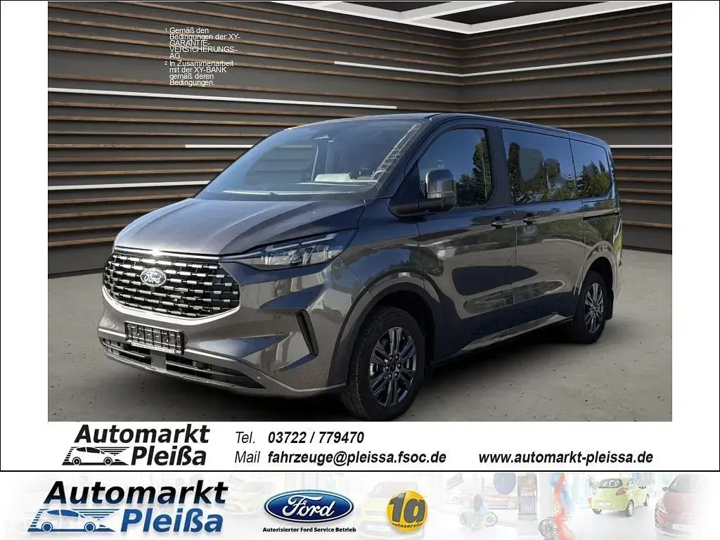 Gebraucht Ford Tourneo Custom Titanium 136 PS (100 kW) 2025 Grau Van