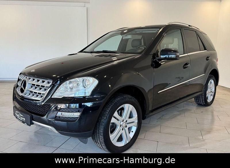 Gebraucht Mercedes ML350 Edition 231 PS (169 kW) 2011 Schwarz SUV