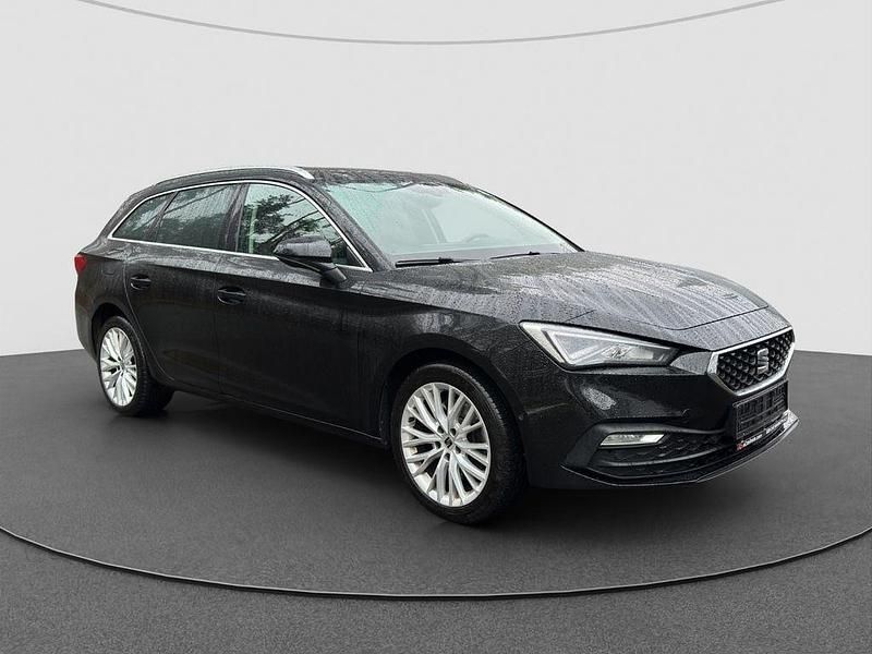 Schwarz Gebraucht 2021 Seat Leon Kombi | 15.290 € (Guter Preis) - Bild 1/4