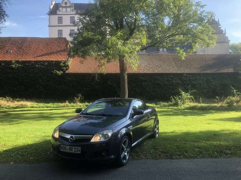 Gebraucht 2005 Opel Tigra Sport Cabrio | 2.400 € (Teuer) - Bild 1/4
