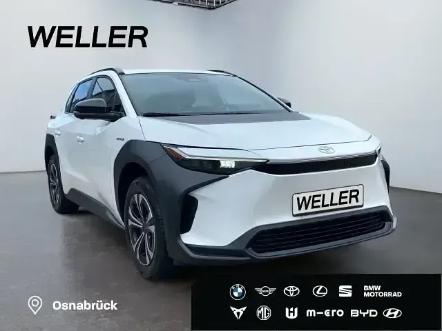 Gebraucht Toyota bZ4X Basis 150 kW (204 PS) 2023 Weiss SUV