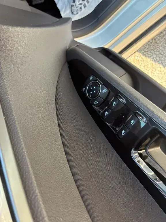 Gebraucht Ford Mondeo Titanium 150 PS (110 kW) 2014 Silber Limousine