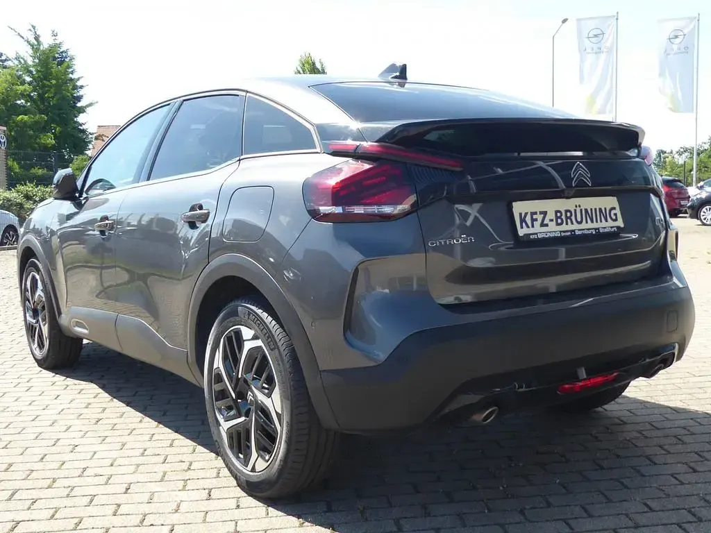 Gebraucht Citroën C4 PureTech 131 PS (96 kW) 2023 Grau SUV