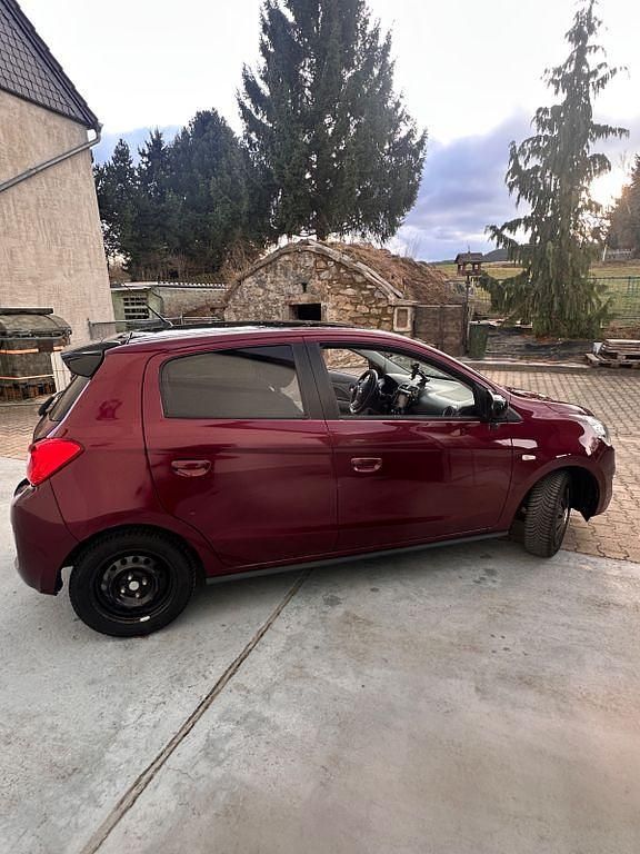 Gebraucht Mitsubishi Space Star Active 80 PS (58 kW) 2019 Rot Kleinwagen