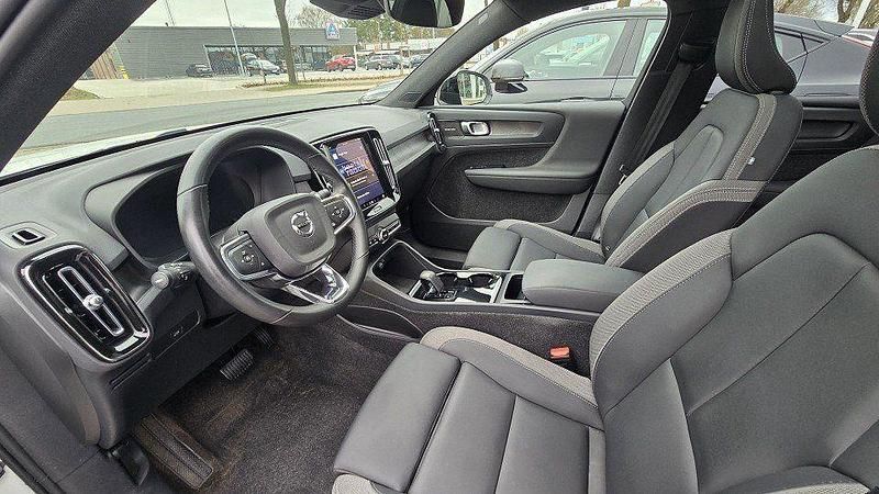 Gebraucht Volvo XC40 Ultimate 169 kW (231 PS) 2022 Crystal white pearl SUV