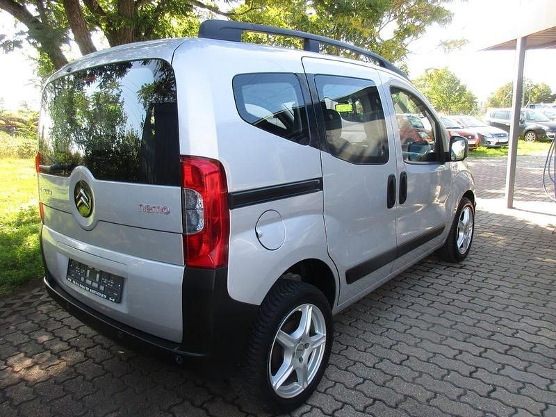 Usata Citroën Nemo 75 CV (55 kW) 2011 Grigio Monovolume