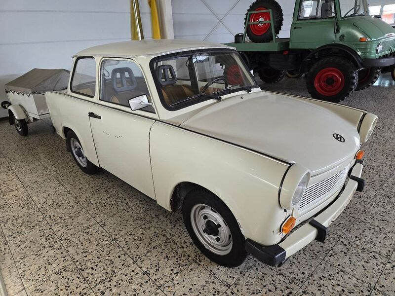 Weiß Gebraucht 1989 Trabant 601 Limousine | 9.950 € - Bild 1/4