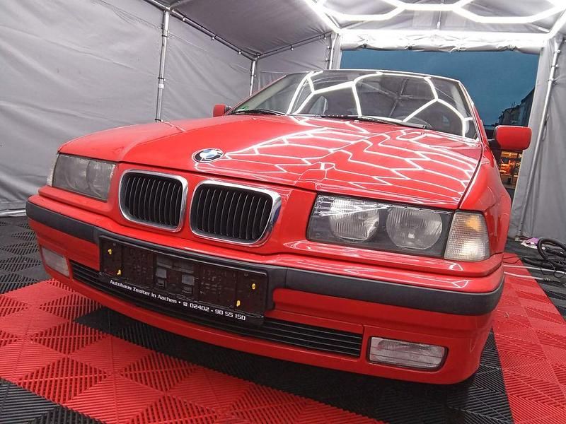 Gebraucht BMW 316 105 PS (77 kW) 2001 Rot Limousine