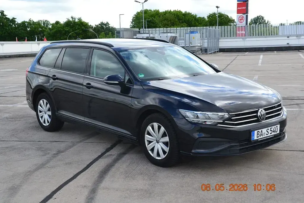 Usata VW Passat Conceptline 150 CV (110 kW) 2023 Nero Station wagon