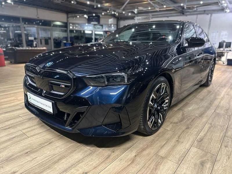 Gebraucht BMW i5 Performance 442 kW (601 PS) 2024 Schwarz Limousine