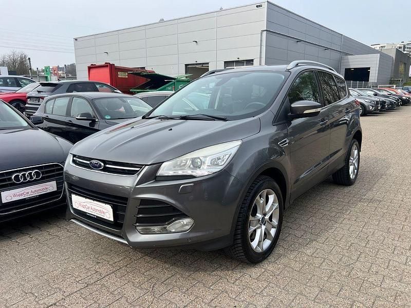 Gebraucht Ford Kuga Titanium 163 PS (119 kW) 2013 Grau SUV