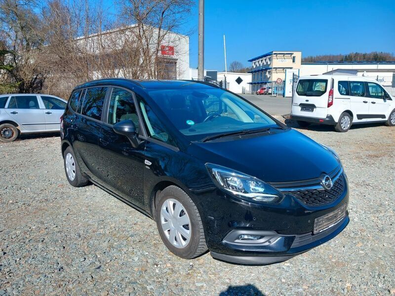 Schwarz Gebraucht 2017 Opel Zafira Active Van / Kleinbus | 7.900 € (Superpreis) - Bild 1/4