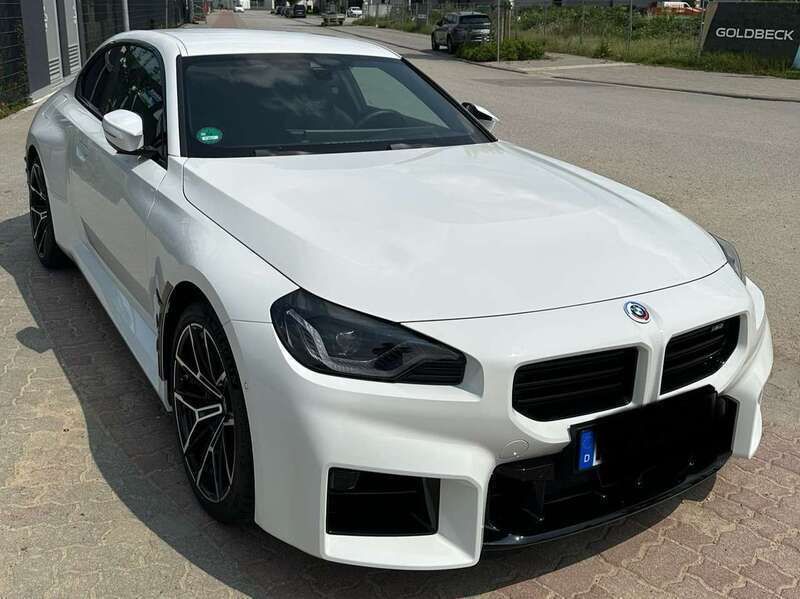 Weiß Gebraucht 2023 BMW M2 M Performance Coupé | 67.500 € (Guter Preis) - Bild 1/4