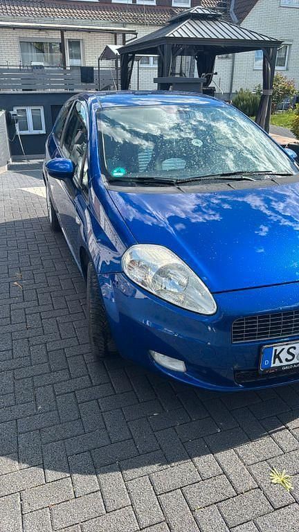 Blau Gebraucht 2006 Fiat Grande Punto Dynamic Kleinwagen | 1.450 € (Fairer Preis) - Bild 1/4