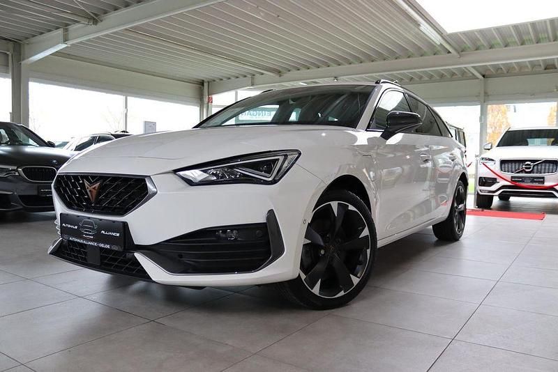 Gebraucht Cupra Leon 150 PS (110 kW) 2022 Weiß Limousine