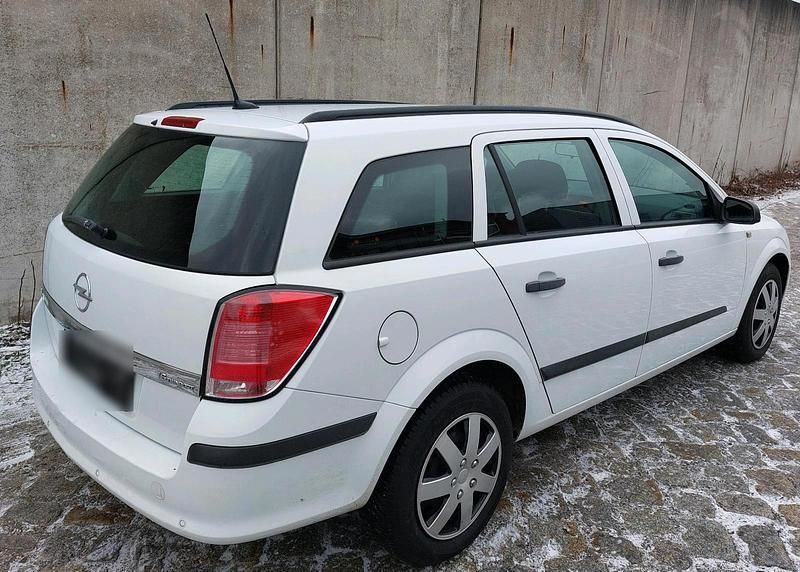 Gebraucht Opel Astra 2005 Weiß Kombi